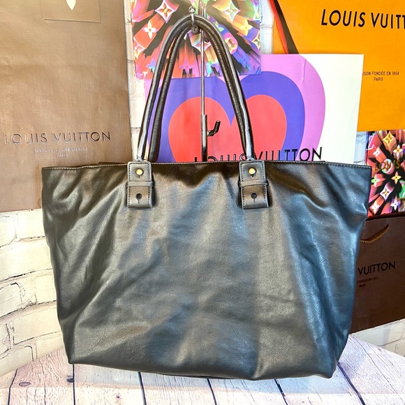 Chloe black leather shoulder bag - Picture 2 of 16